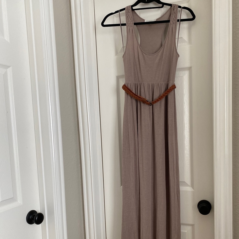 Kari XS dark beige maxi dress